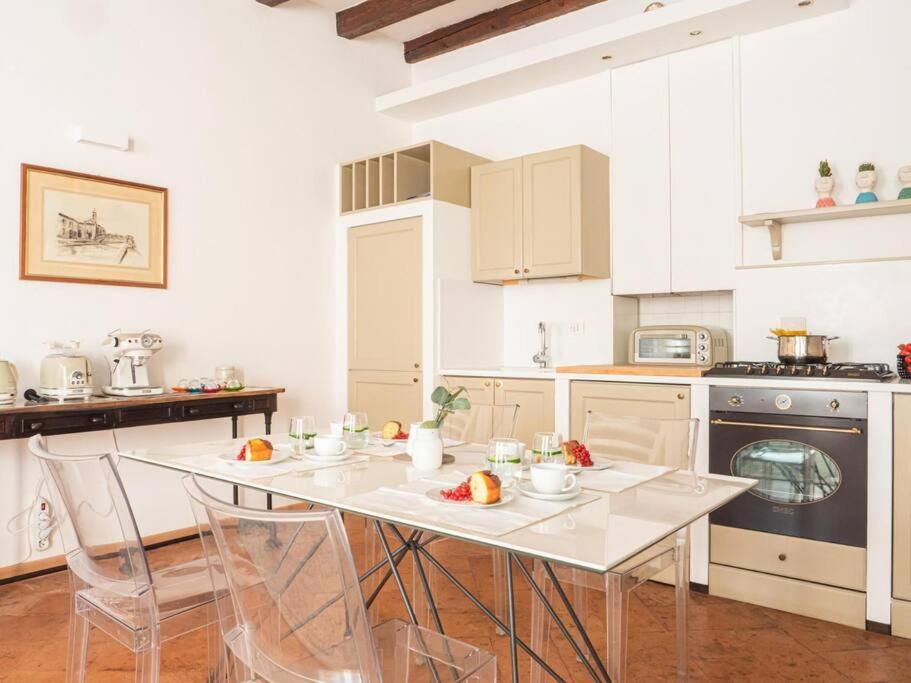 Romantic Flat On Navigli River By Easylife Μιλάνο Εξωτερικό φωτογραφία